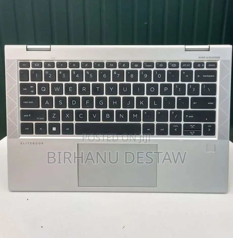 New Laptop HP EliteBook 830 G8 32GB Intel Core i7 SSD 512GB