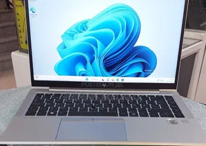 New Laptop HP EliteBook 830 G7 16GB Intel Core i5 SSD 512GB
