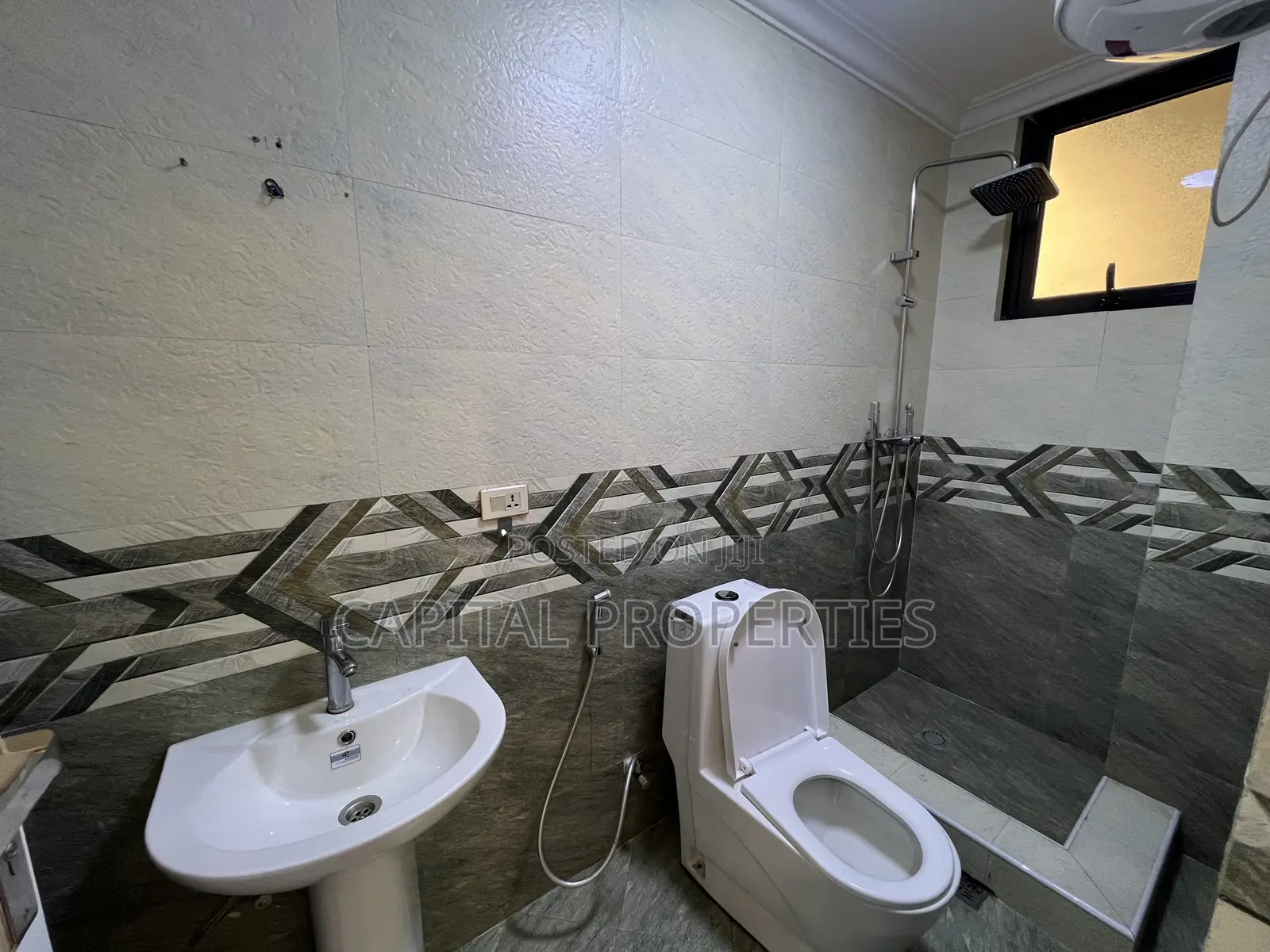 Furnished 2bdrm Apartment in Bole for rent
