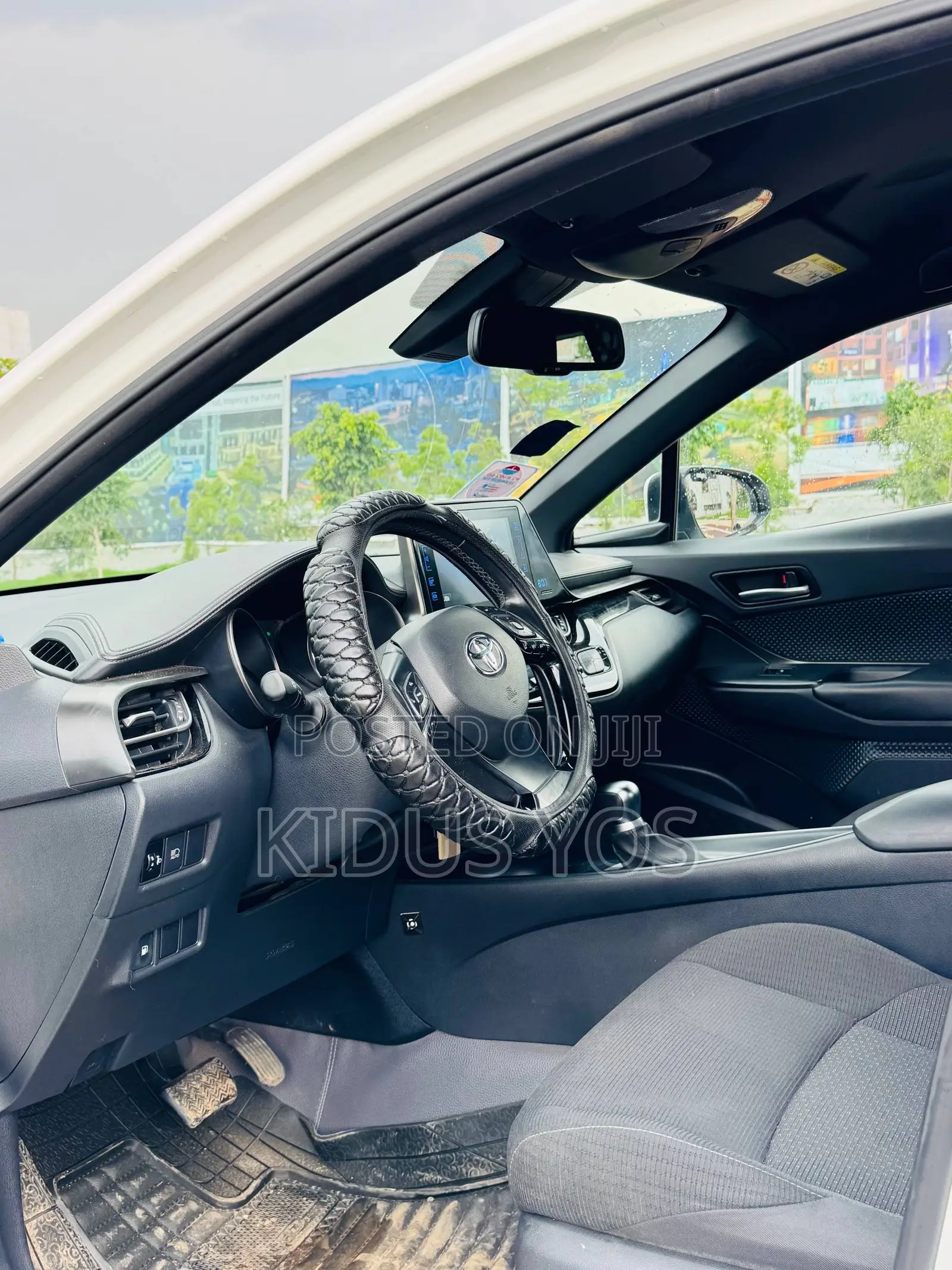 Toyota C-HR 2020 White