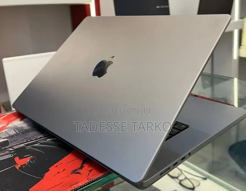 New Laptop Apple MacBook Pro 2021 M1 Max 64GB Apple M1 Max SSD 4T