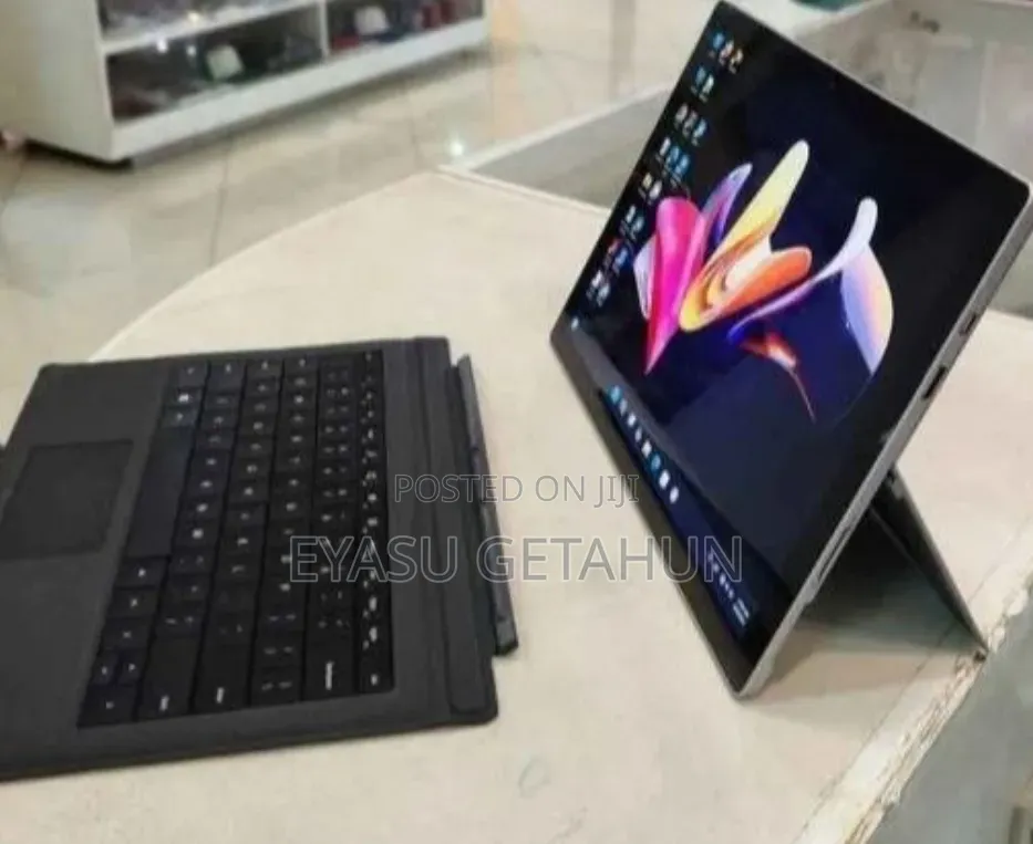 New Laptop Microsoft Surface Pro 3 8GB Intel Core i7 SSD 256GB