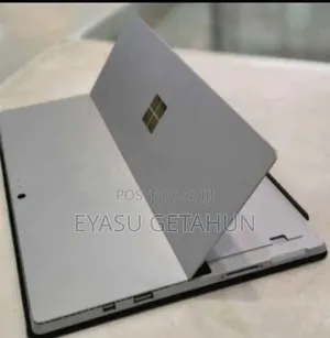 New Laptop Microsoft Surface Pro 3 8GB Intel Core i7 SSD 256GB