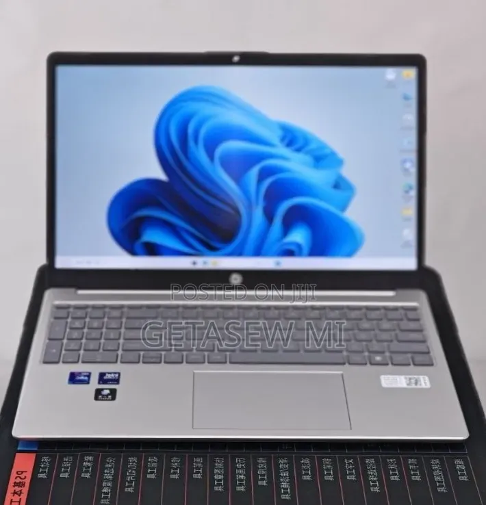 New Laptop HP Stream Notebook 16GB Intel Core Ultra 7 SSD 1T