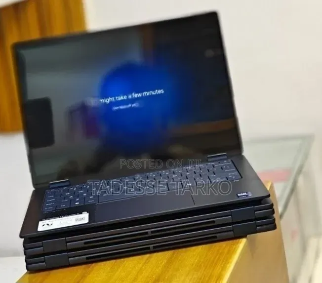 New Laptop HP OmniBook X Flip 14" 16GB Intel Core Ultra 7 SSD 1T