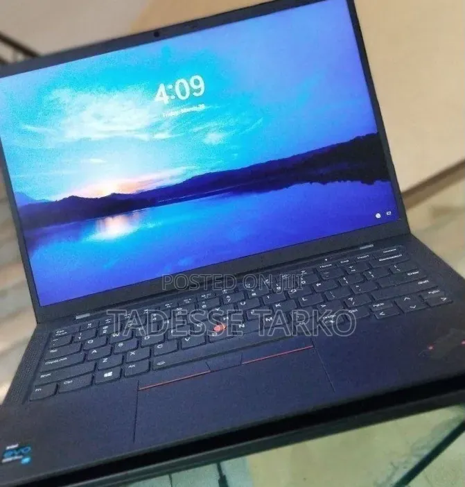 New Laptop Lenovo ThinkPad X1 Carbon 16GB Intel Core i7 SSD 512GB