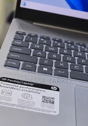 New Laptop HP 8GB Intel Core Ultra 5 SSD 512GB