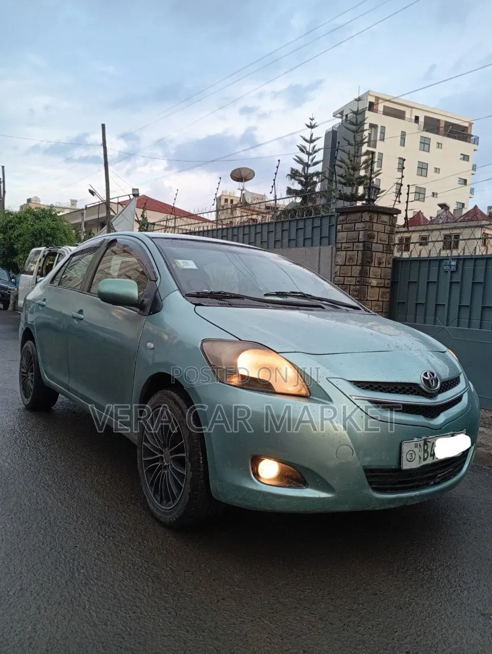 Toyota Belta 2007 Blue