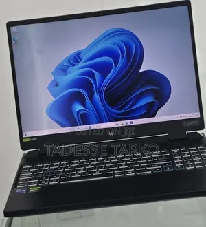 New Laptop Acer Predator Helios 300 16GB Intel Core i9 SSD 1T