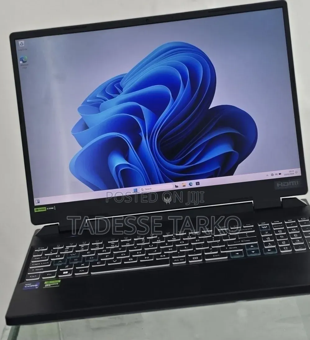 New Laptop Acer Predator Helios 300 16GB Intel Core i9 SSD 1T