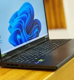 New Laptop Acer Predator Helios Neo 16 16GB Intel Core i9 SSD 1T