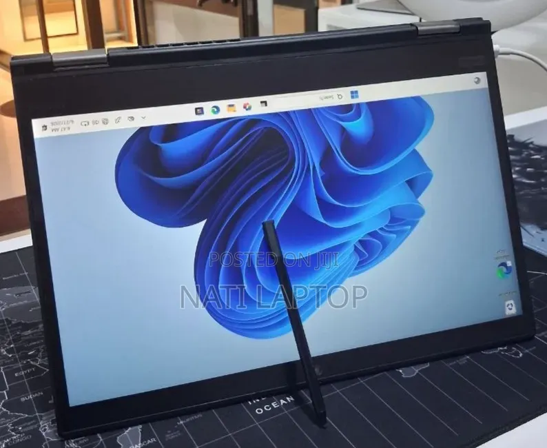 New Laptop Lenovo ThinkPad X390 Yoga 16GB Intel Core i5 SSD 512GB