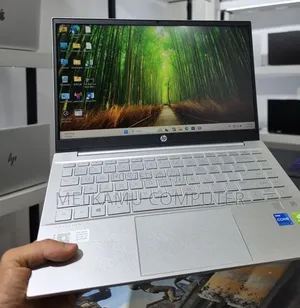 New Laptop HP Pavilion 14 16GB Intel Core i5 SSD 512GB