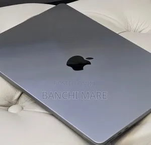 New Laptop Apple MacBook Air 2022 M2 8GB Apple M2 SSD 256GB