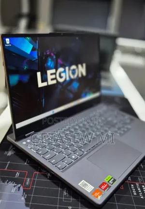 New Laptop Lenovo Legion 5 16GB AMD Ryzen 7 SSD 1T