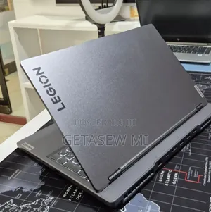 New Laptop Lenovo Legion 5 16GB AMD Ryzen 7 SSD 1T
