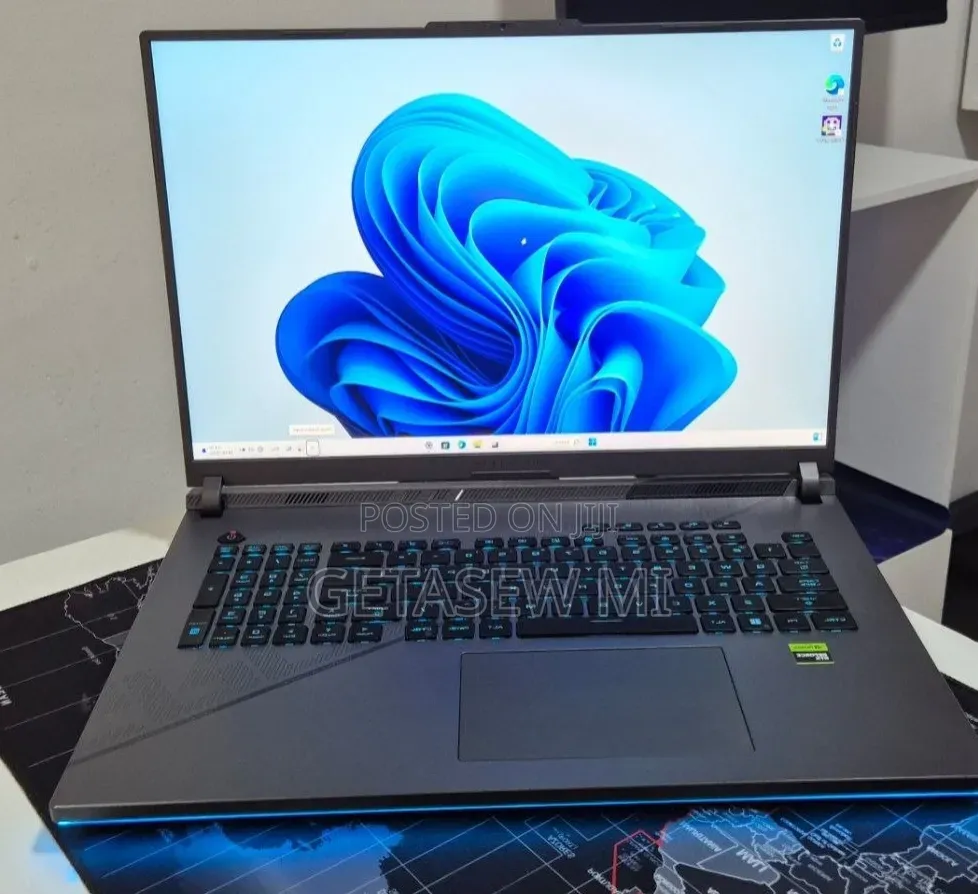 New Laptop Asus ROG Strix G16 G614 32GB Intel Core i9 SSD 2T