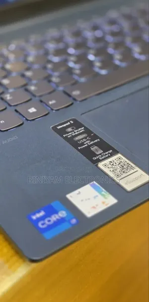 New Lenovo IdeaPad 5 Slim 13th Gen i7 12GB Intel Core i7 SSD 512GB