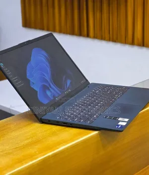 New Lenovo IdeaPad 5 Slim 13th Gen i7 12GB Intel Core i7 SSD 512GB