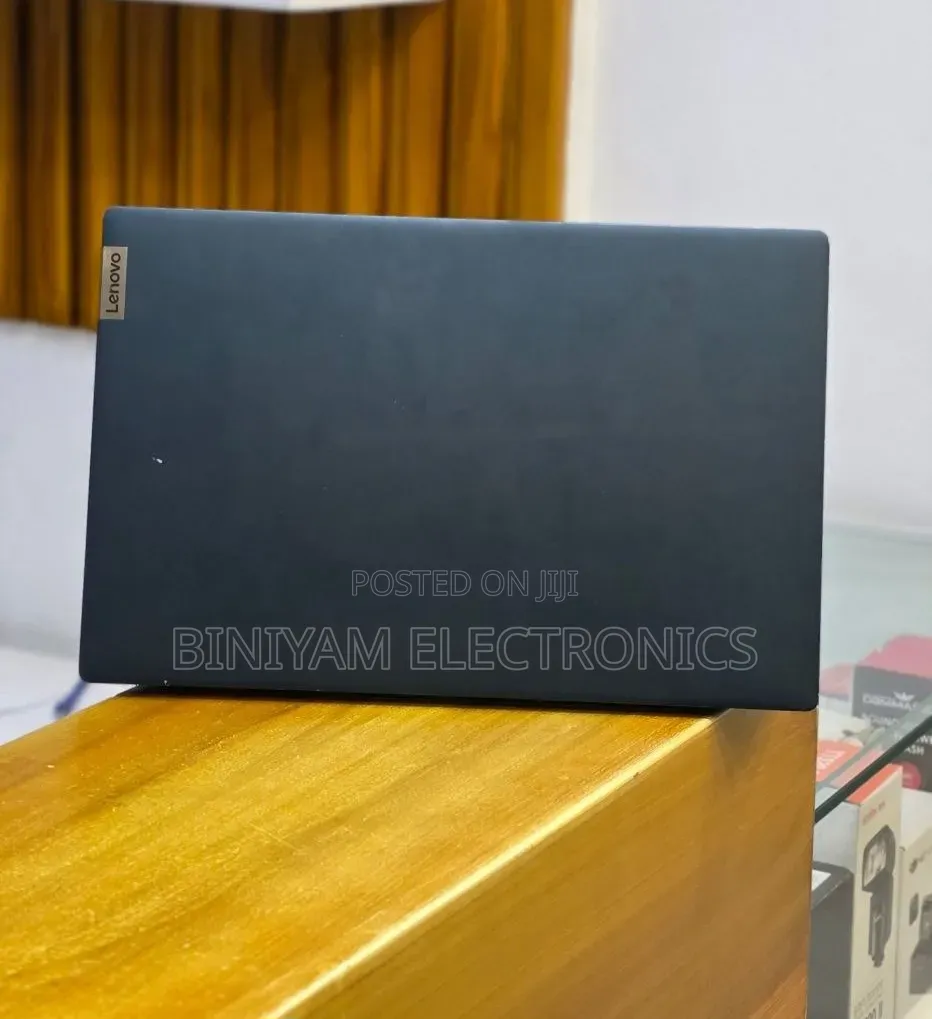 New Lenovo IdeaPad 5 Slim 13th Gen i7 12GB Intel Core i7 SSD 512GB