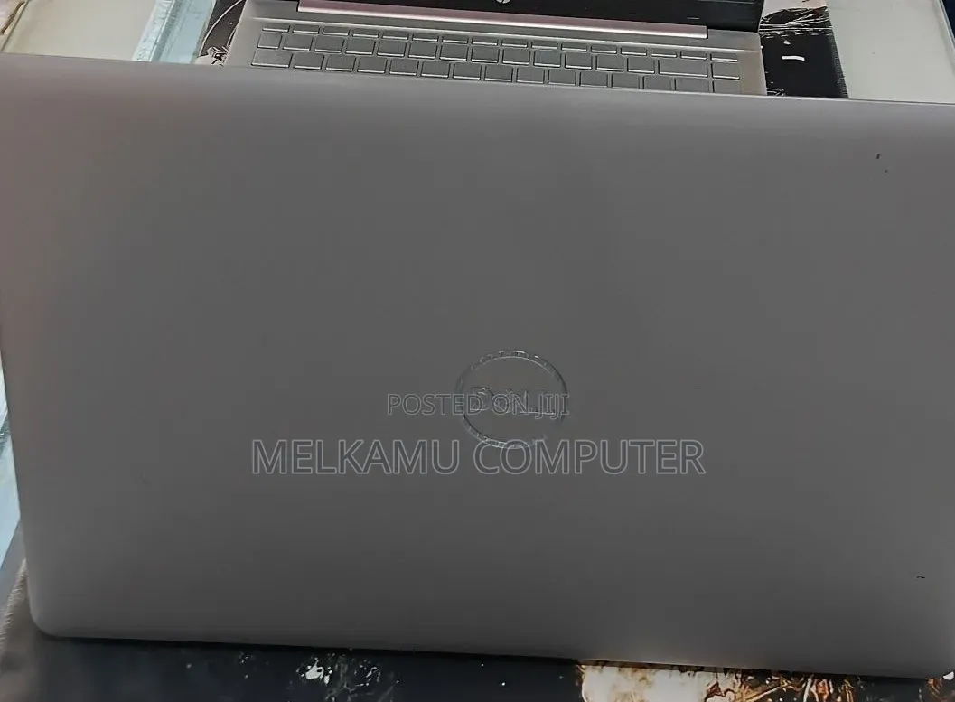 New Laptop Dell Latitude 5540 16GB Intel Core i7 SSD 512GB