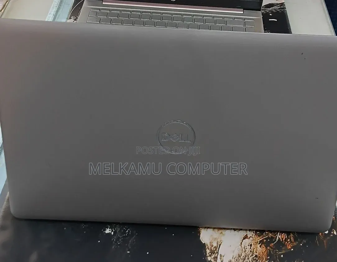New Laptop Dell Latitude 5540 16GB Intel Core i7 SSD 512GB