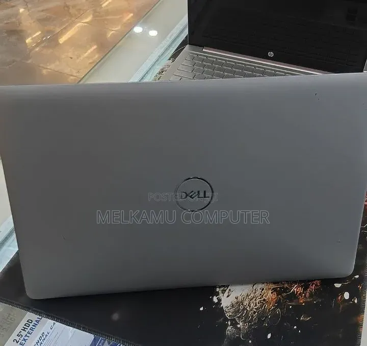New Laptop Dell Latitude 5540 16GB Intel Core i7 SSD 512GB