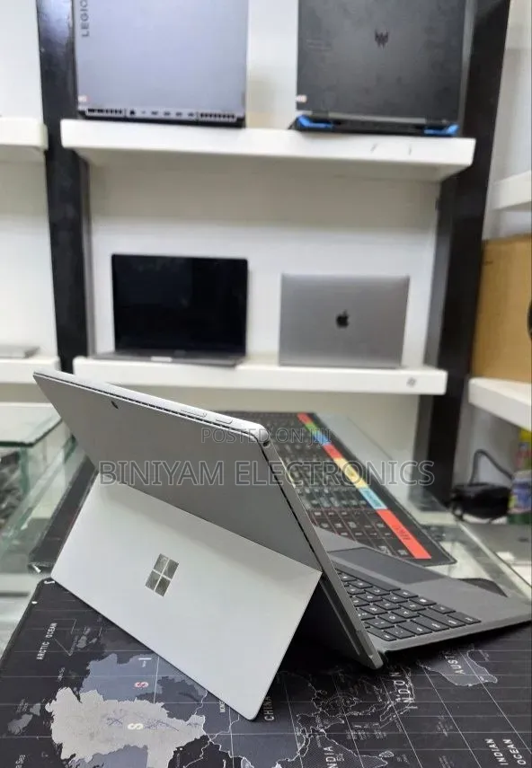New Laptop Microsoft Surface Pro 7 16GB Intel Core i7 SSD 512GB