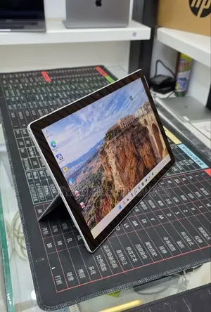 New Laptop Microsoft Surface Pro 7 16GB Intel Core i7 SSD 512GB
