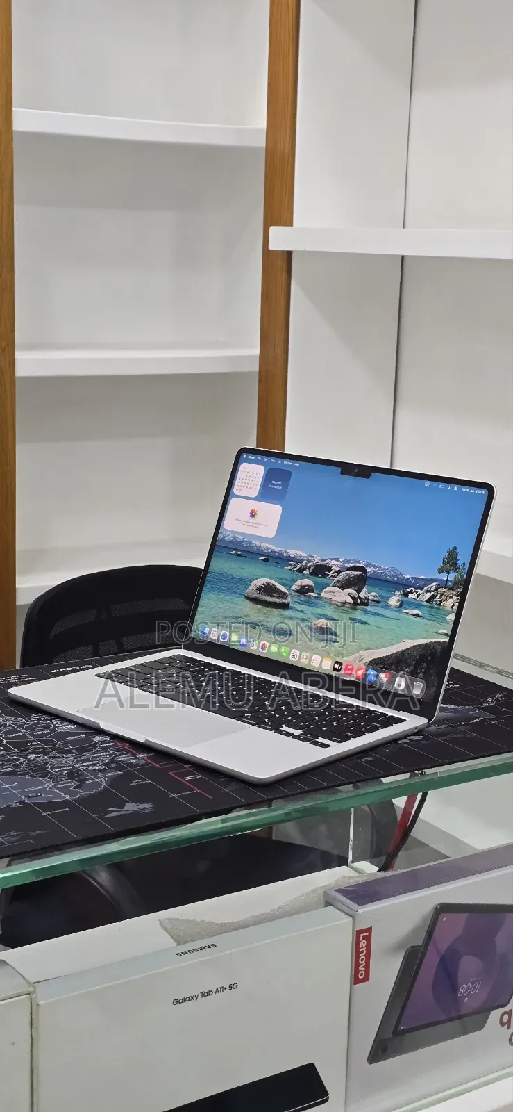 New Laptop Apple MacBook Air 2024 M3 16GB Apple M3 SSD 256GB