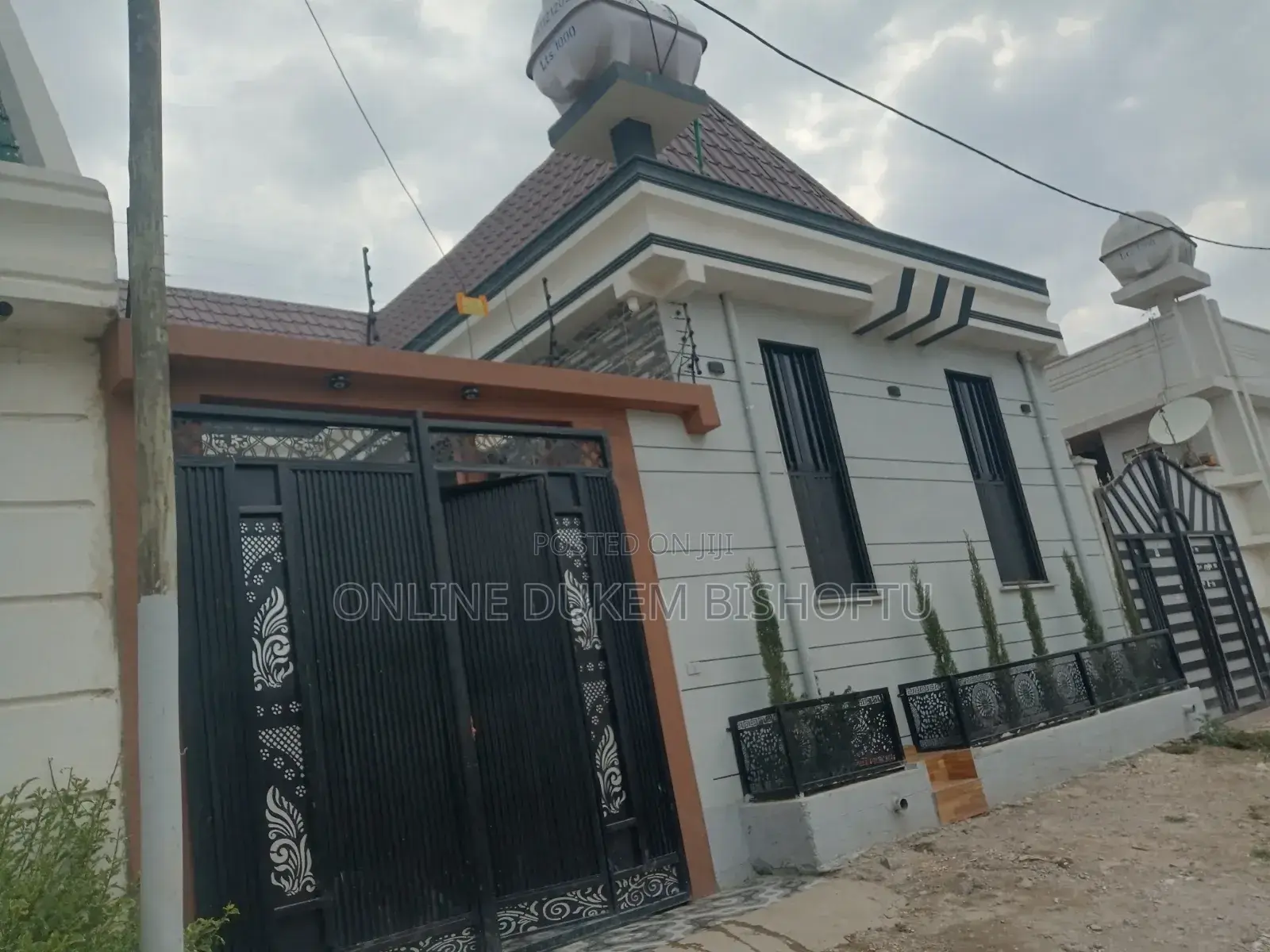 Furnished 8bdrm Villa in Dukem Bishoftu, East Shewa for sale