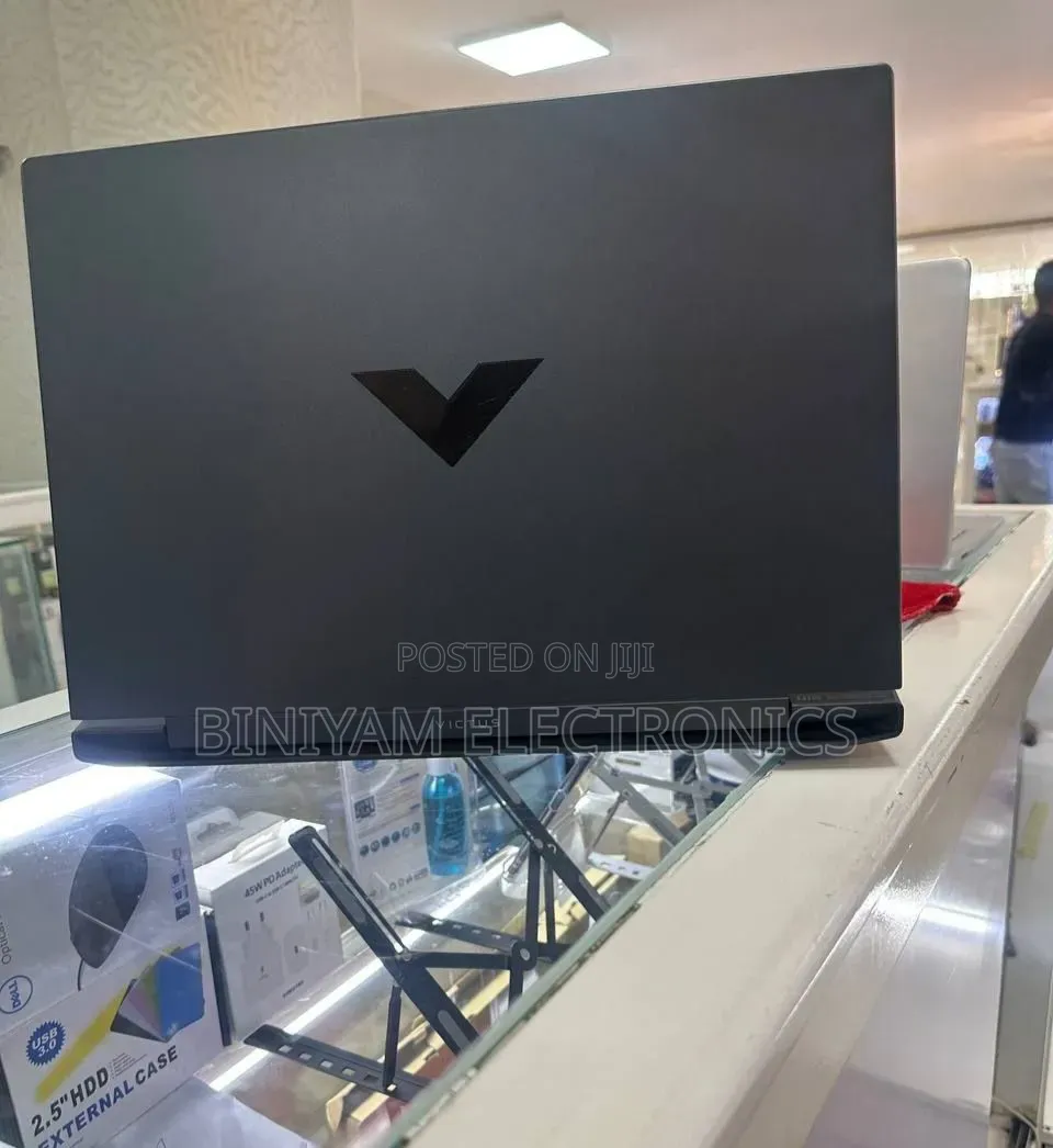 New Laptop HP Victus 15 16GB Intel Core i5 SSD 512GB