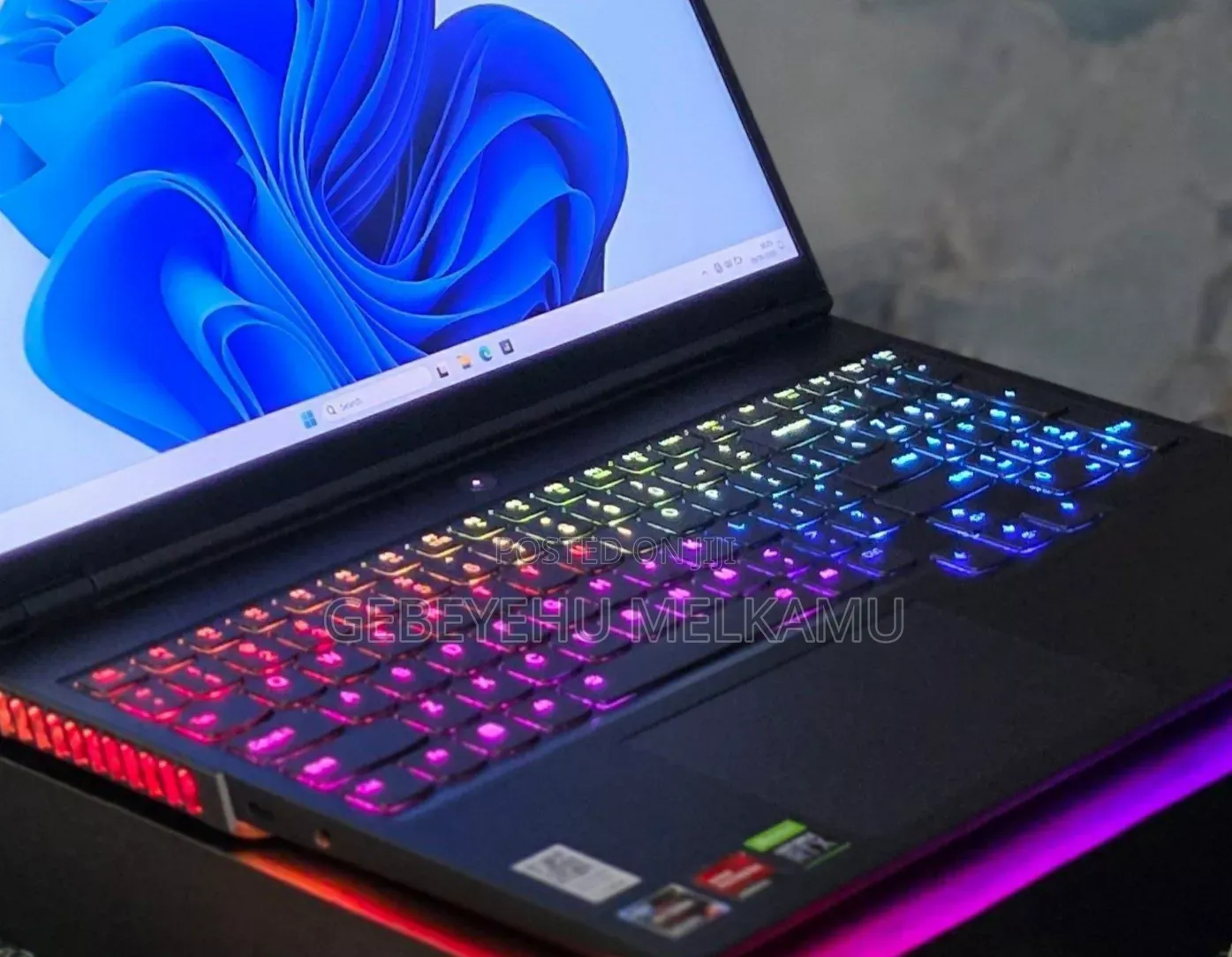 New Laptop Lenovo 32GB SSD 1T