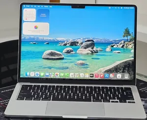 New Laptop Apple MacBook Air 2024 M3 16GB Apple M3 SSD 256GB