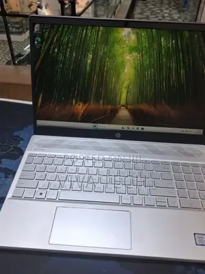 New Laptop HP Pavilion 15 16GB Intel Core i5 SSD 256GB