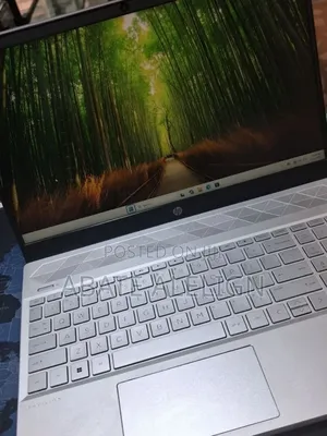 New Laptop HP Pavilion 15 16GB Intel Core i5 SSD 256GB