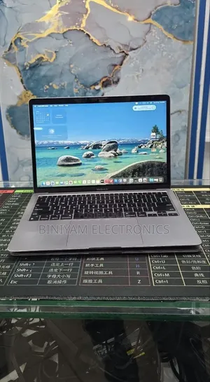 New Laptop Apple MacBook Air 2020 M1 8GB Apple M1 SSD 256GB