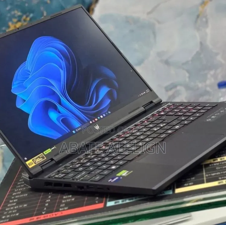 New Laptop Acer Predator Helios Neo 16 16GB Intel Core i9 SSD 1T