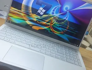 New Laptop Dell Inspiron 16GB Intel Core i7 SSD 512GB