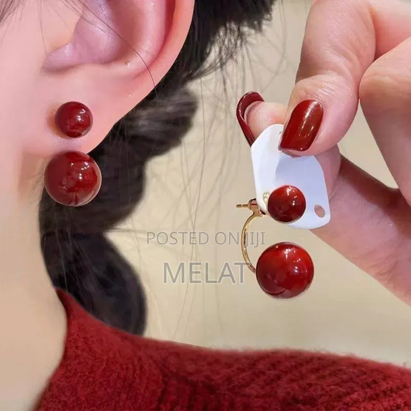 Women Earriings