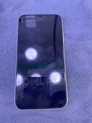 New Apple iPhone 11 128 GB White