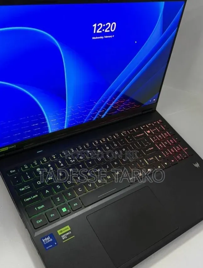 New Laptop Acer Predator Helios Neo 16 16GB Intel Core Ultra 9 SSD 1T