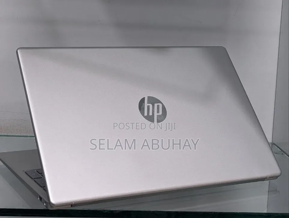New Laptop HP Stream Notebook 8GB Intel Core i5 SSD 512GB