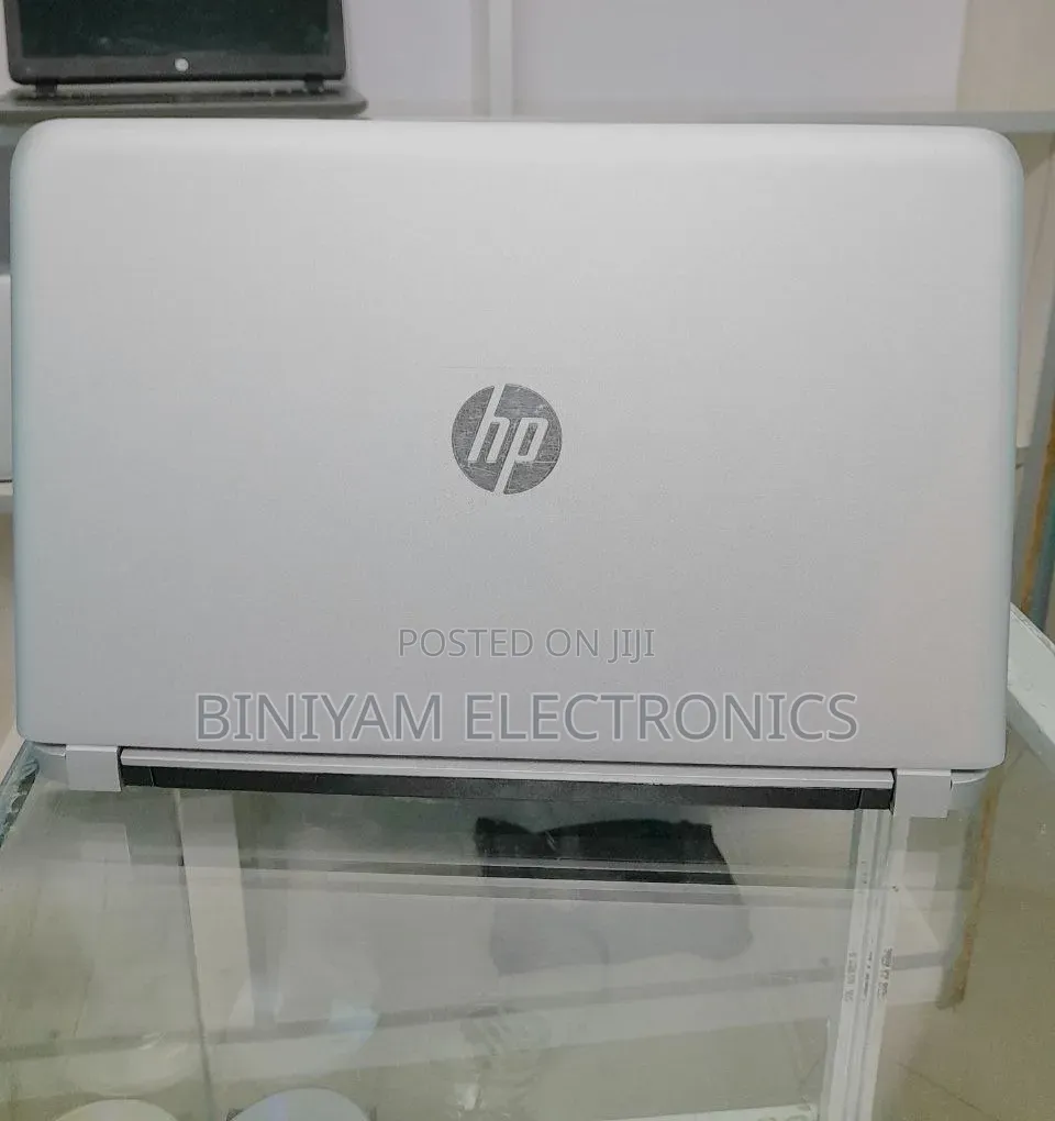 New Laptop HP Envy 15 8GB Intel Core i7 SSD 512GB