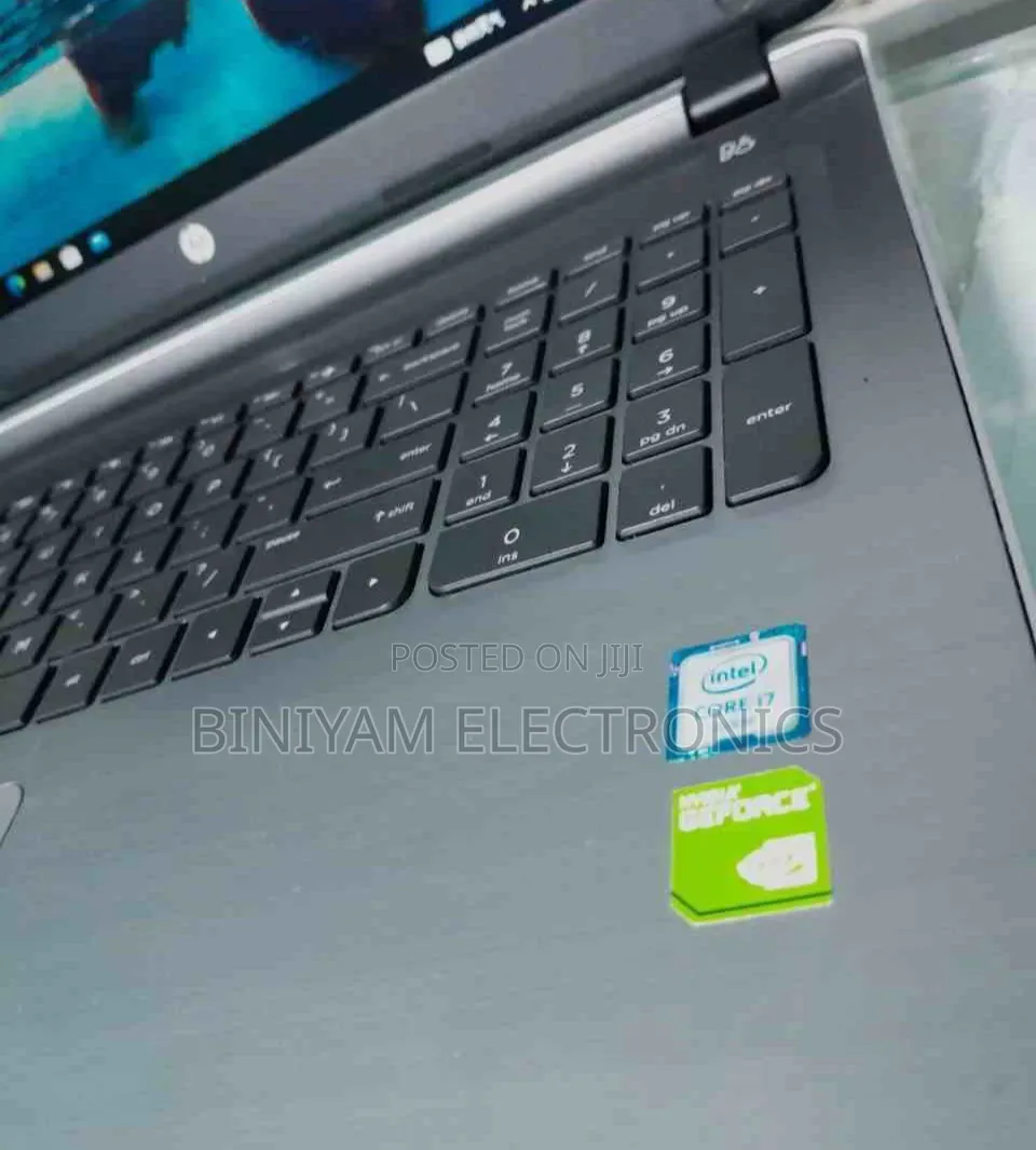 New Laptop HP Envy 15 8GB Intel Core i7 SSD 512GB