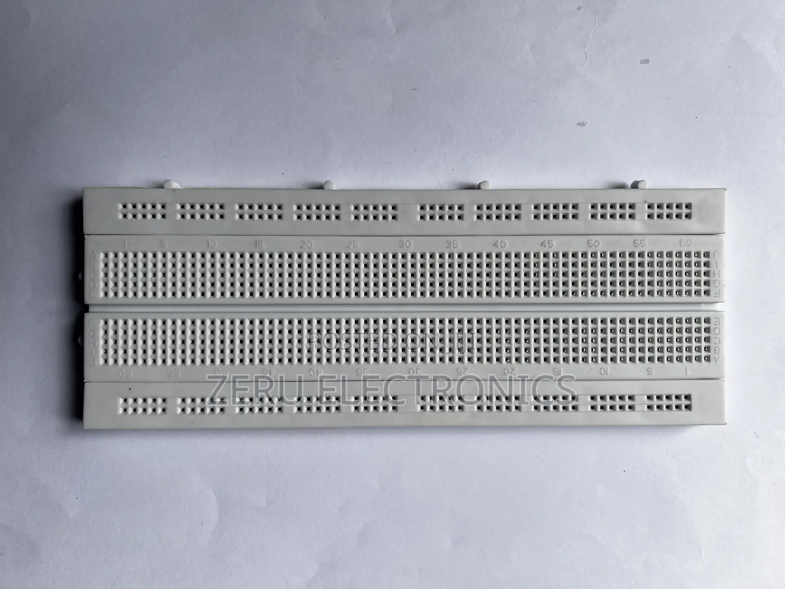 Full Sized Solderless Breadboard 830 Tie Points
