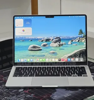 New Laptop Apple MacBook Air 2024 M3 16GB Apple M3 SSD 256GB