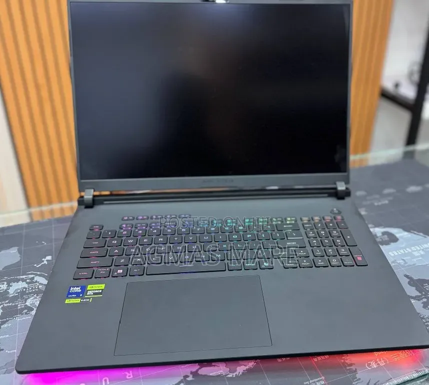 New Laptop Asus ROG Strix G18 32GB Intel Core Ultra 9 SSD 2T