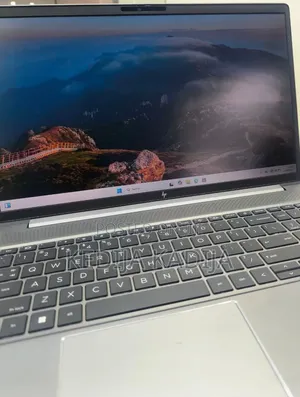 New Laptop HP ZBook 14 32GB Intel Core i7 SSD 512GB