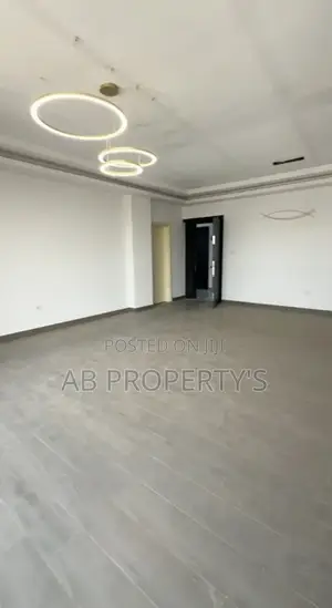 Furnished 3bdrm Apartment in ጃክሮስ መብራት, Yeka for sale